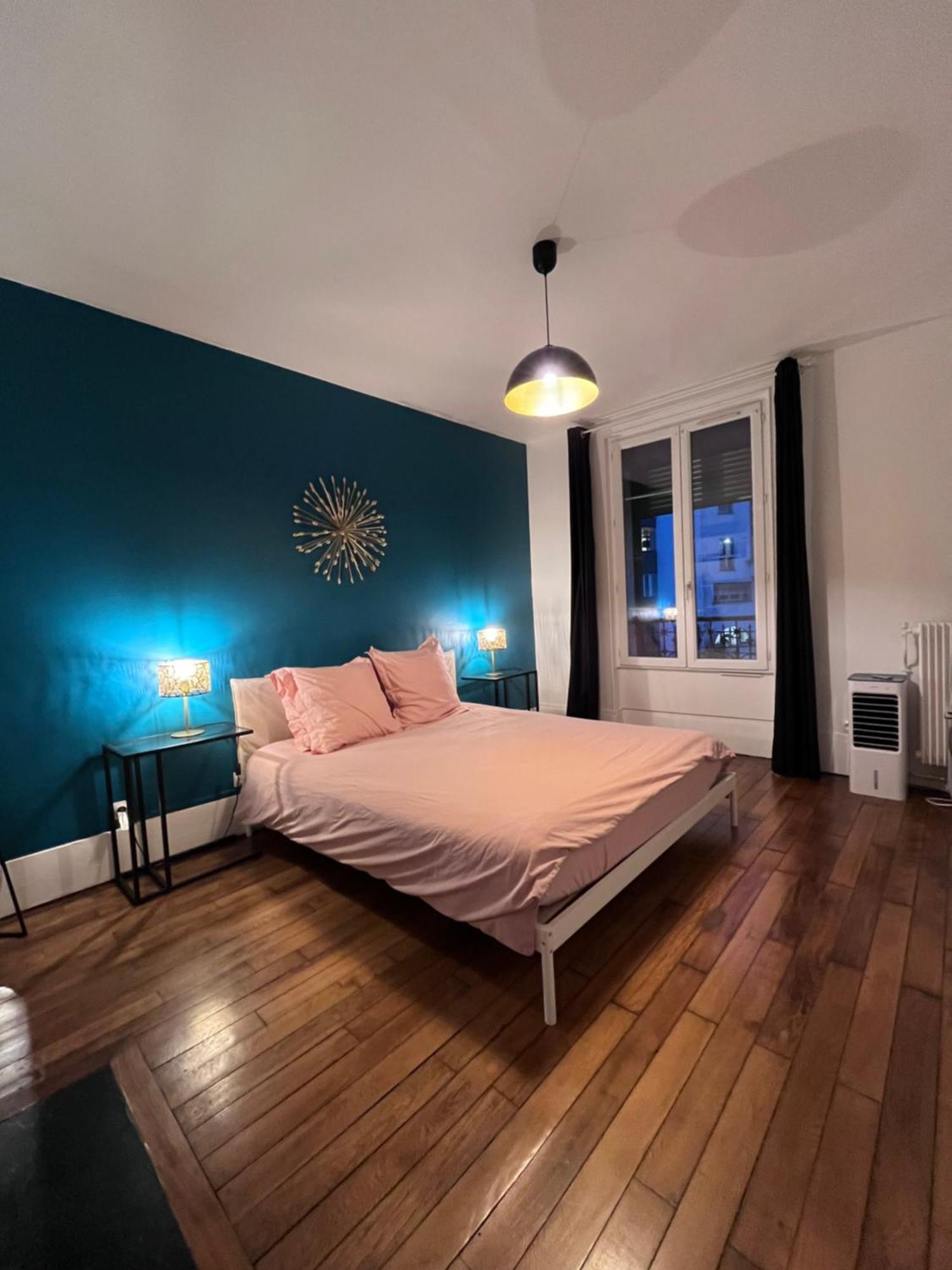 Paris Eiffel Flats Apartment ภายนอก รูปภาพ
